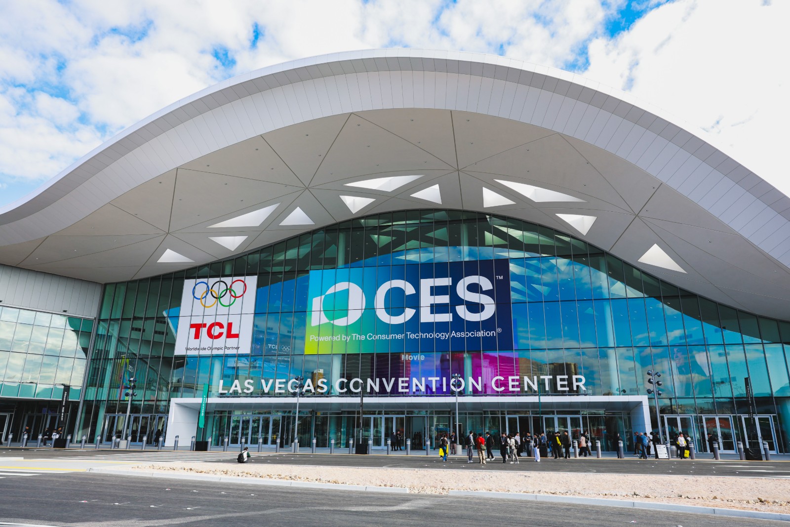 AUKEY booth showcase at CES 2026 in Las Vegas by JY Studio