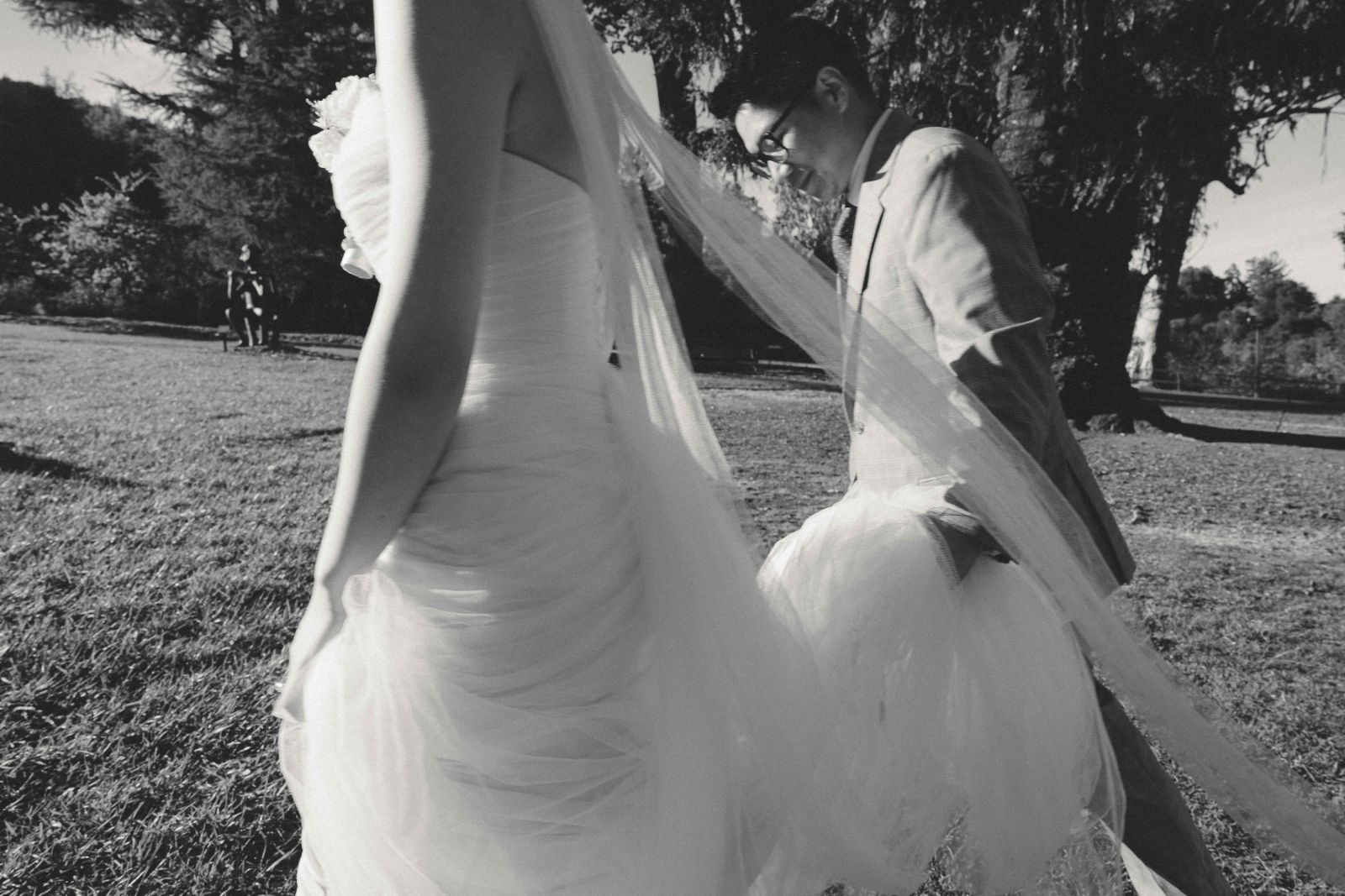 Emotional engagement moment in the elegant grounds of Montalvo Arts Center by SlowMo Studio