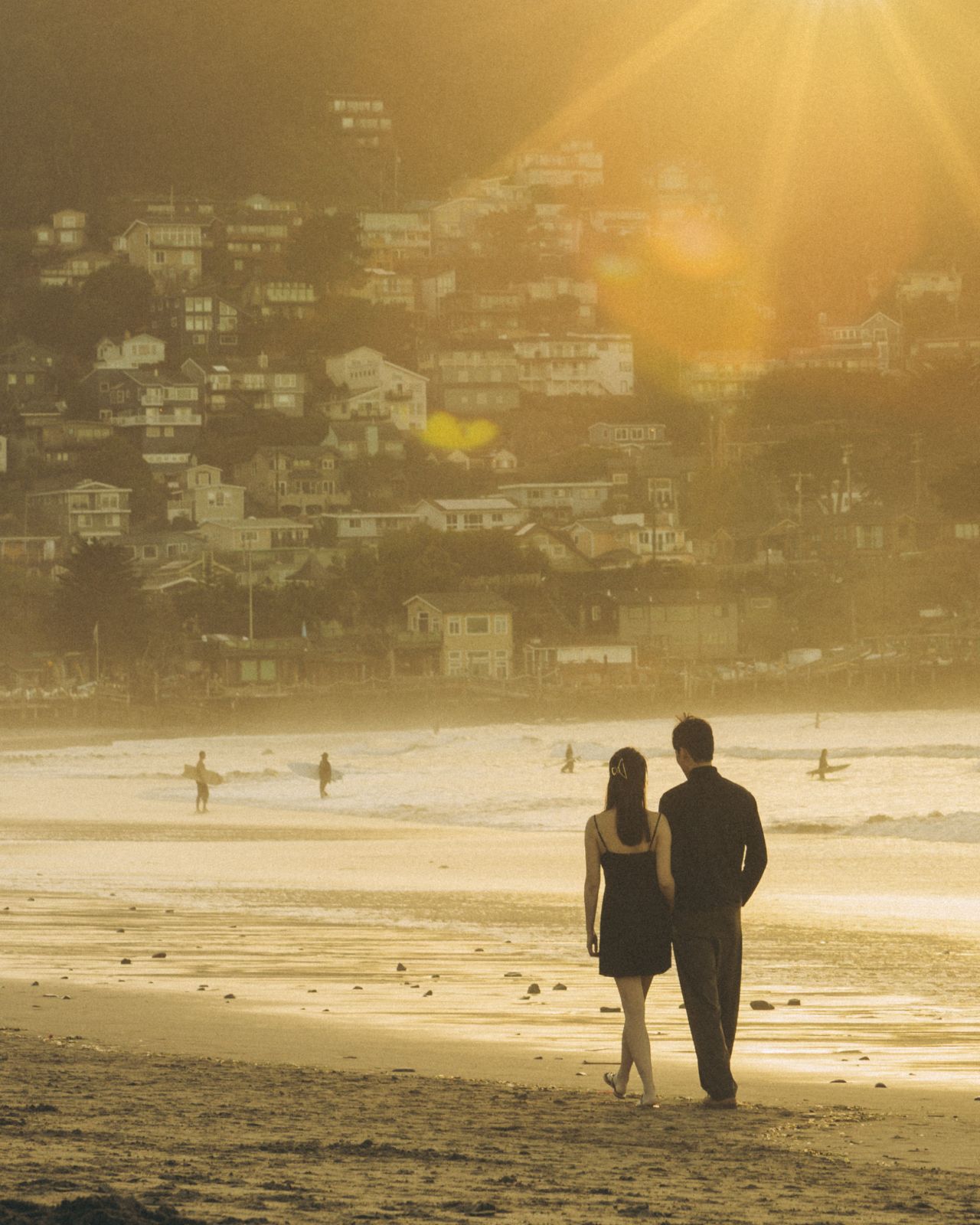 Best San Francisco couple photography for cinematic urban engagement sessions