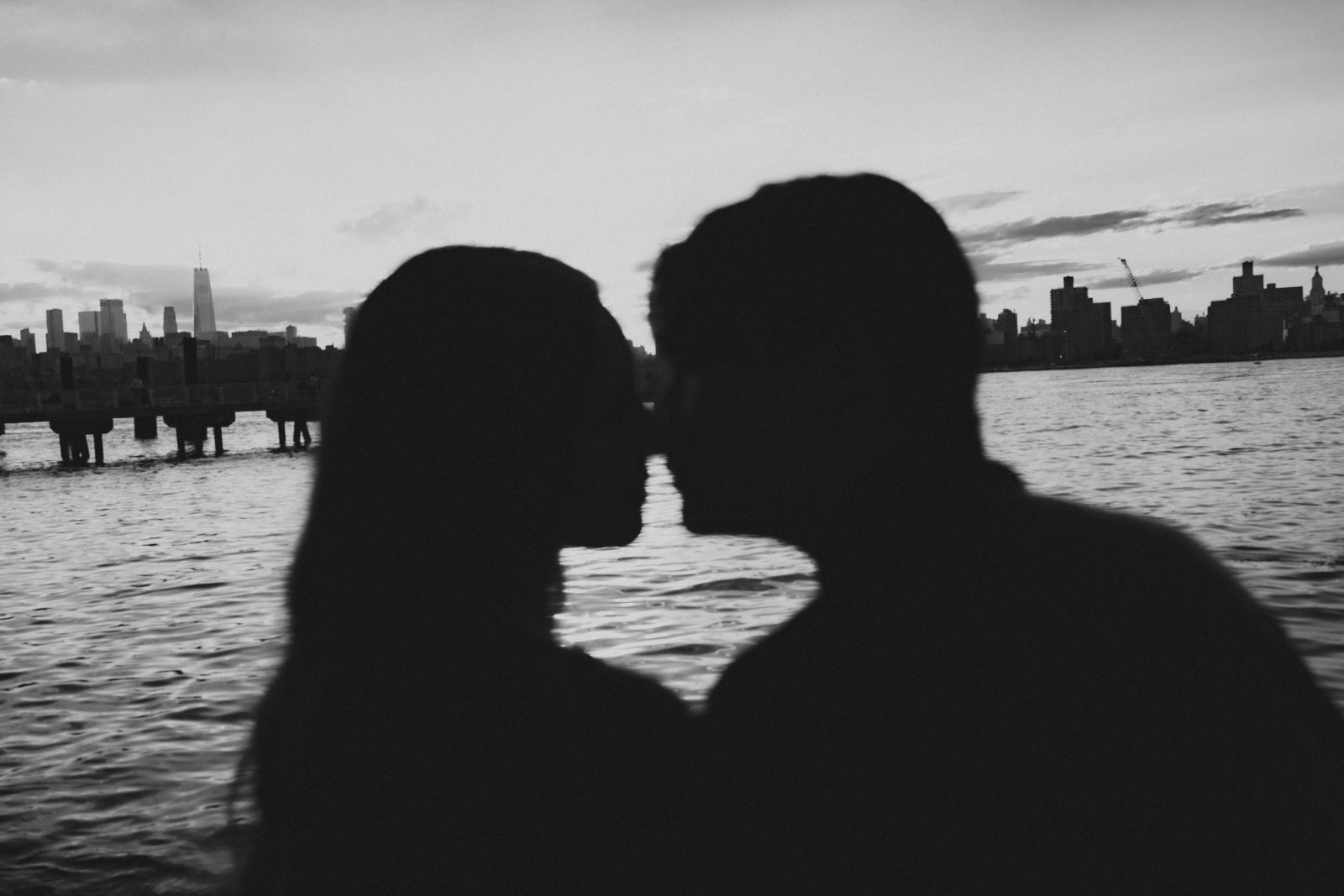 Best engagement photographer San Francisco for cinematic minimalist couple photography